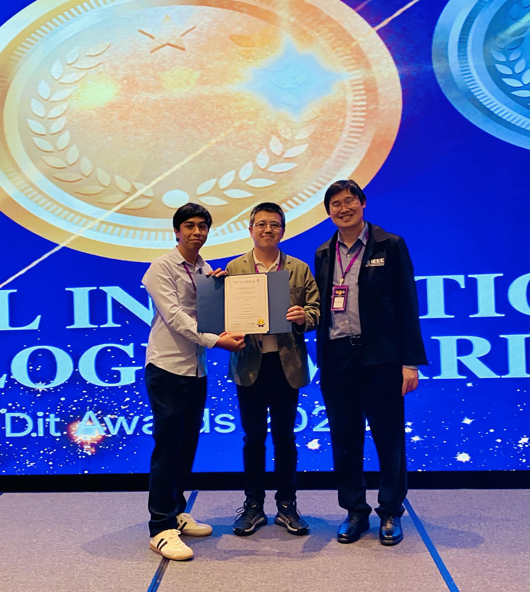 ผลงาน “Cattle Detection and Pose Localization Using Computer Vision for Northern Thai Farms” คว้ารางวัลชนะเลิศ เหรียญทอง จากเวทีประกวดนวัตกรรมระดับชาติ DIT Award 2026 ระดับนักเรียน/นักศึกษา